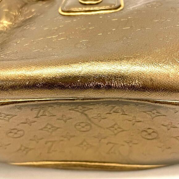 Louis Vuitton Extraordinaire Handbag Gold - Picture 10 of 14